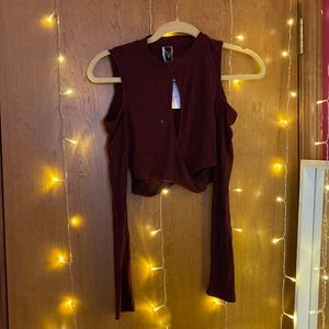 Windsor Cold Shoulder Peak-a-boo Top